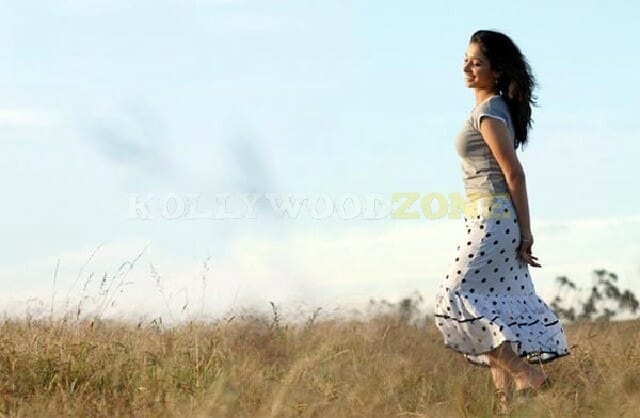 Actress tamanna anandha thandavam movie stills