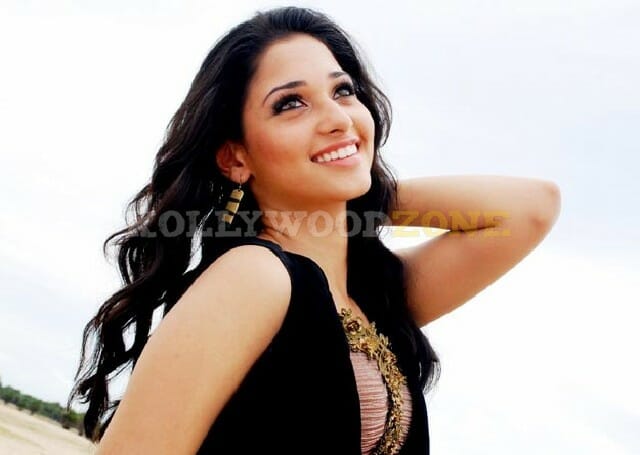 Actress tamanna latest stills