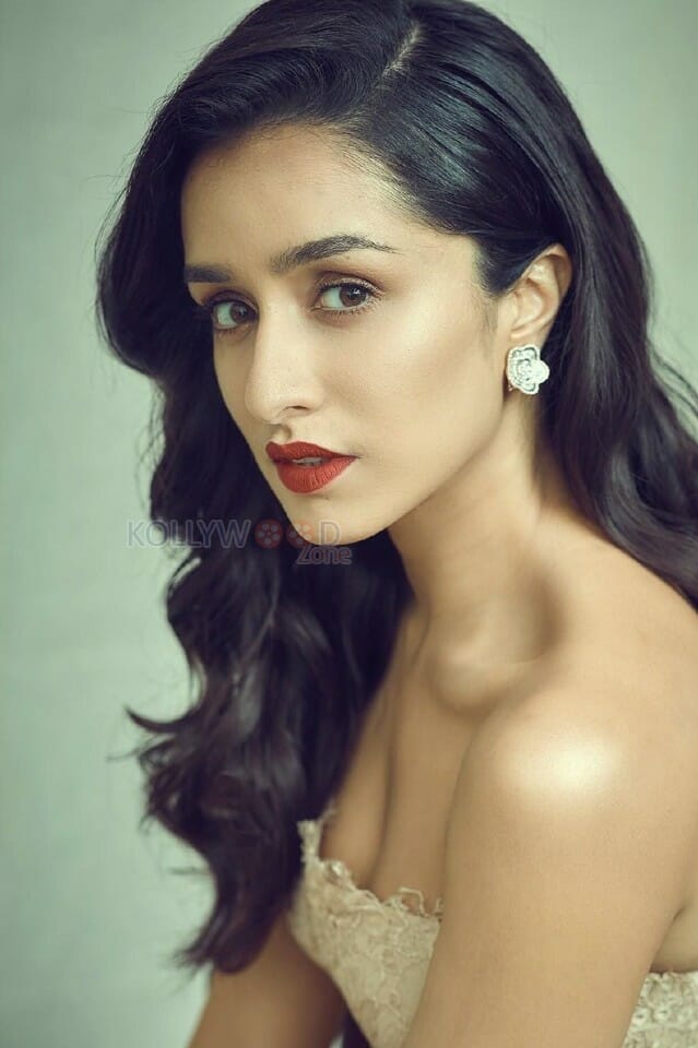 Adorable Shraddha Kapoor Photoshoot Stills 01