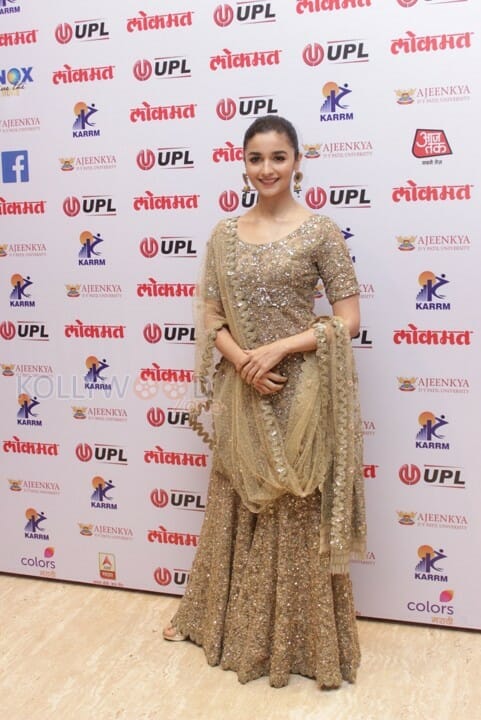 Alia Bhatt At Th Edition Lokmat Maharashtrian Awards Photos