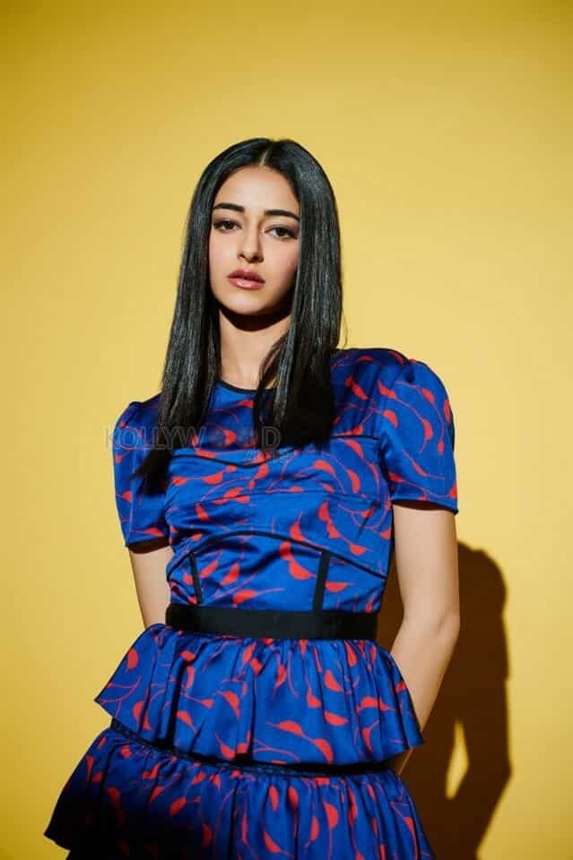 Ananya Panday Stylish Photoshoot Pictures 02