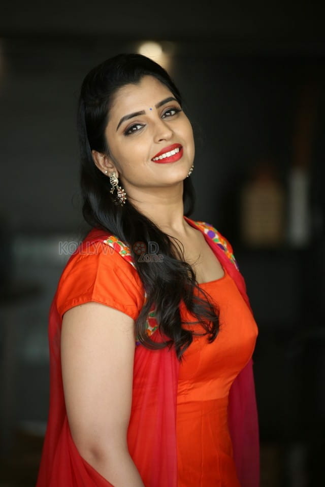 Anchor Shyamala Red Dress Photoshoot Stills