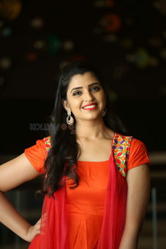 Anchor Shyamala Red Dress Photoshoot Stills