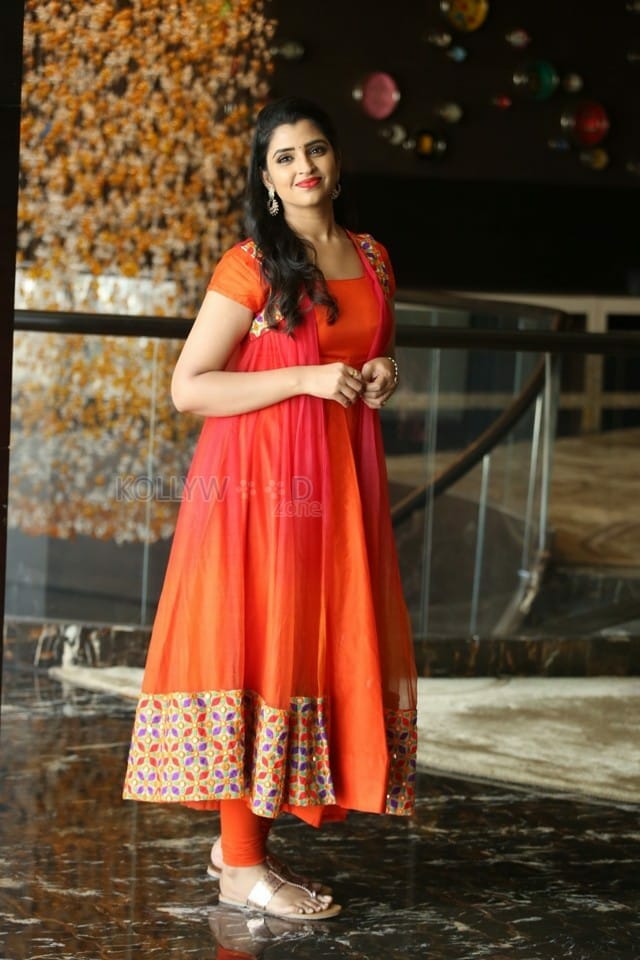 Anchor Shyamala Red Dress Photoshoot Stills