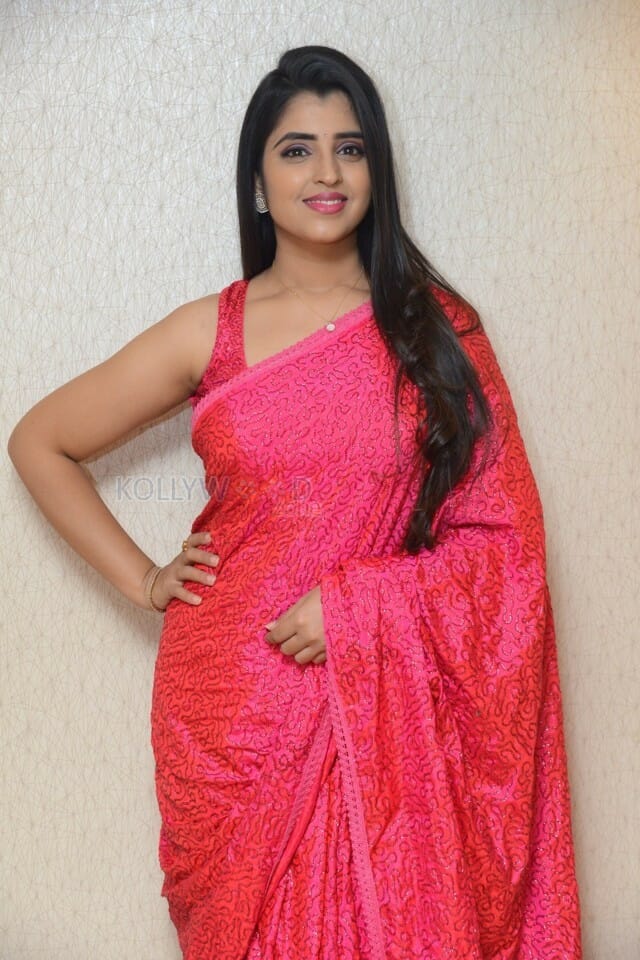 Anchor Syamala At Question Movie Song Launch Pictures