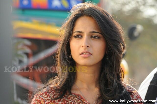 Anuksha Shetty Sexy And Hot Pictures