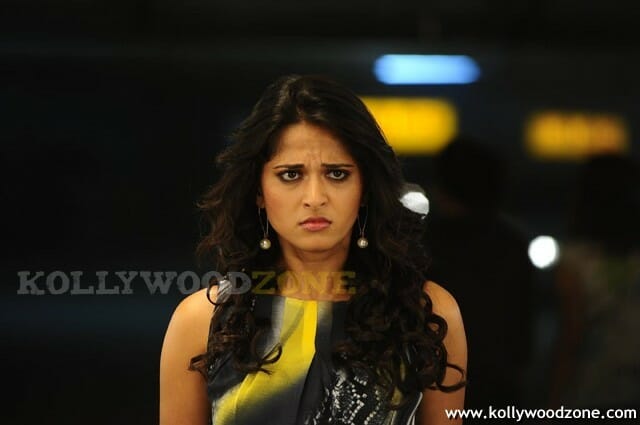 Anuksha Shetty Sexy And Hot Pictures