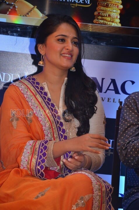Anushka At Rudhramadevi Jewellery Launch Photos