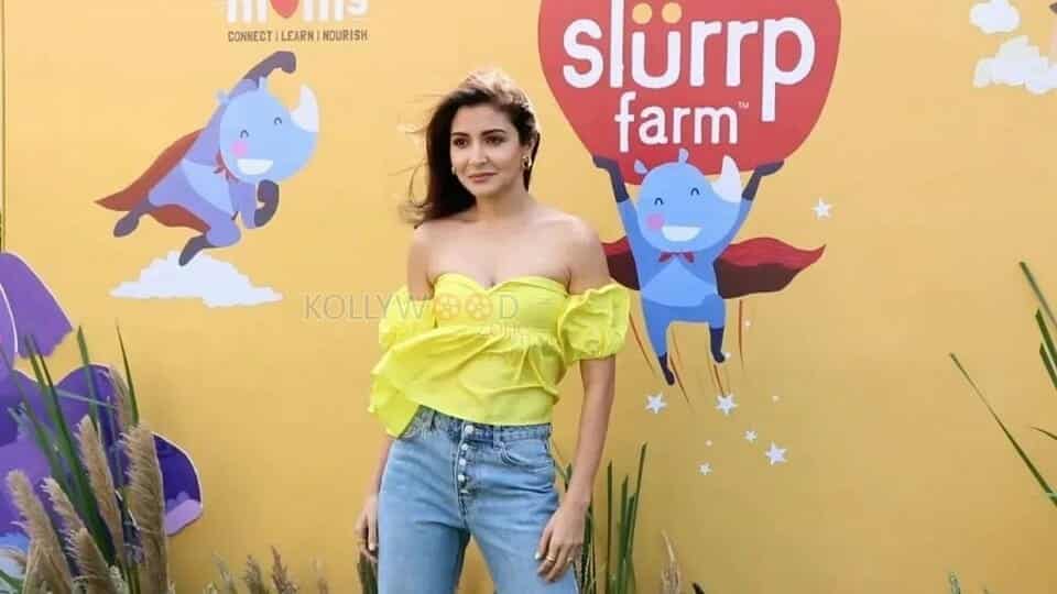 Anushka Sharma Sexy in Yellow at Slurp Farm Event Photos 30