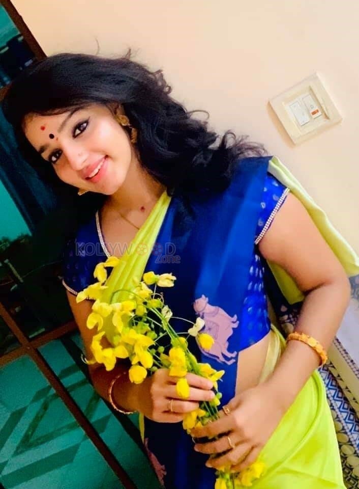 Aruva Sanda Movie Heroine Malavika Menon Photos
