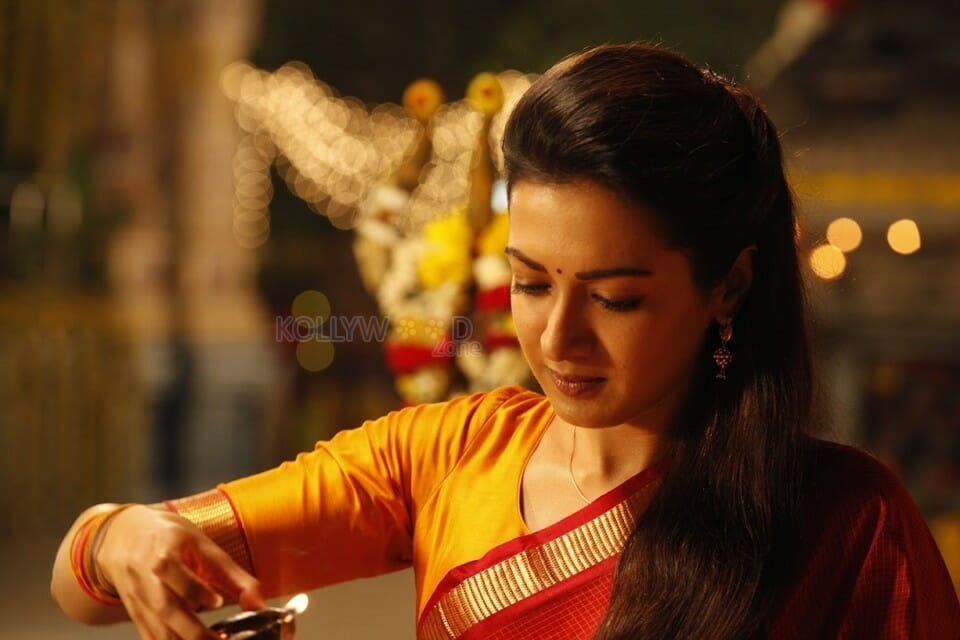 Aruvam Movie Heroine Catherine Tresa Photos