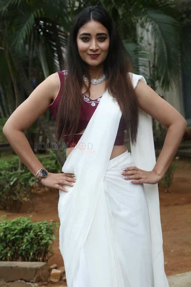 Beautiful Actress Bhanu Shree at Kalasa Teaser Launch Photos 39