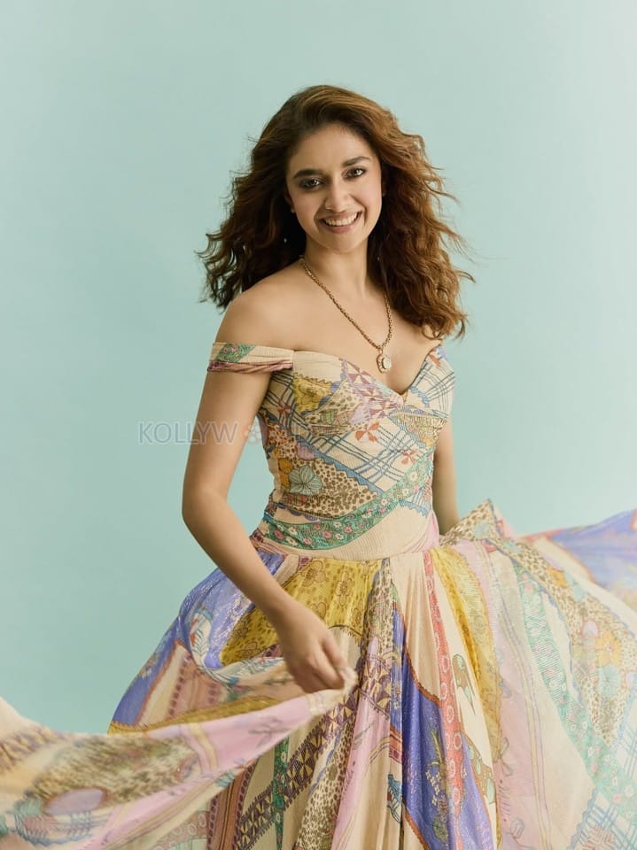 Beautiful Actress Keerthy Suresh in a Chic Bohemian Off Shoulder Corseted Bodice and Skirt Photos 03