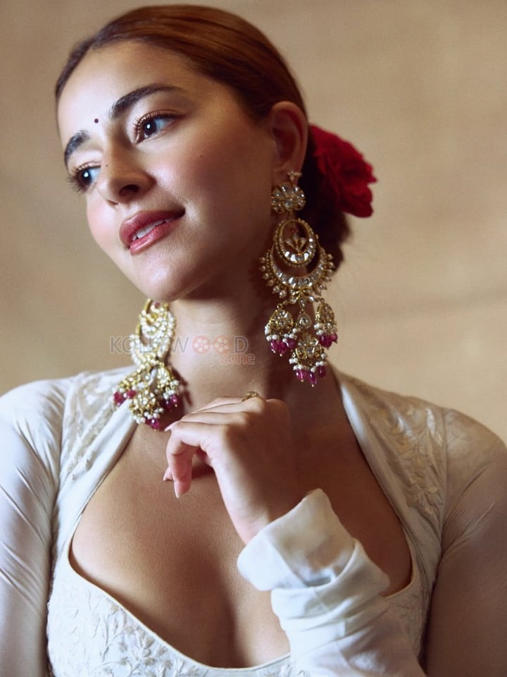 Beautiful Ananya Panday in an Ivory Anarkali Jacket Set Photos 03