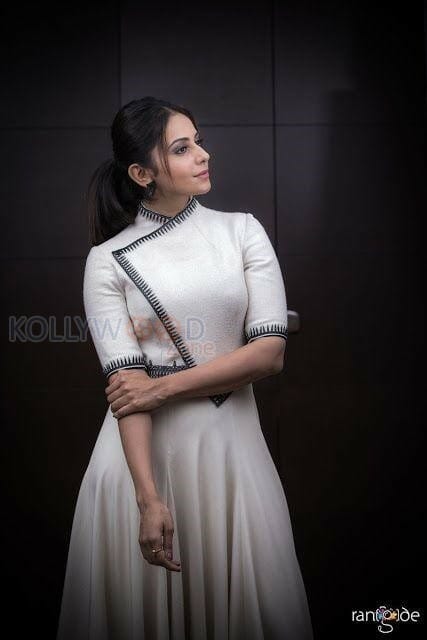 Beautiful And Sexy Actress Rakul Preet Singh Photos