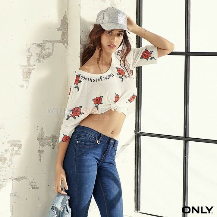 Beautiful Bollywood Actress Disha Patani Photos