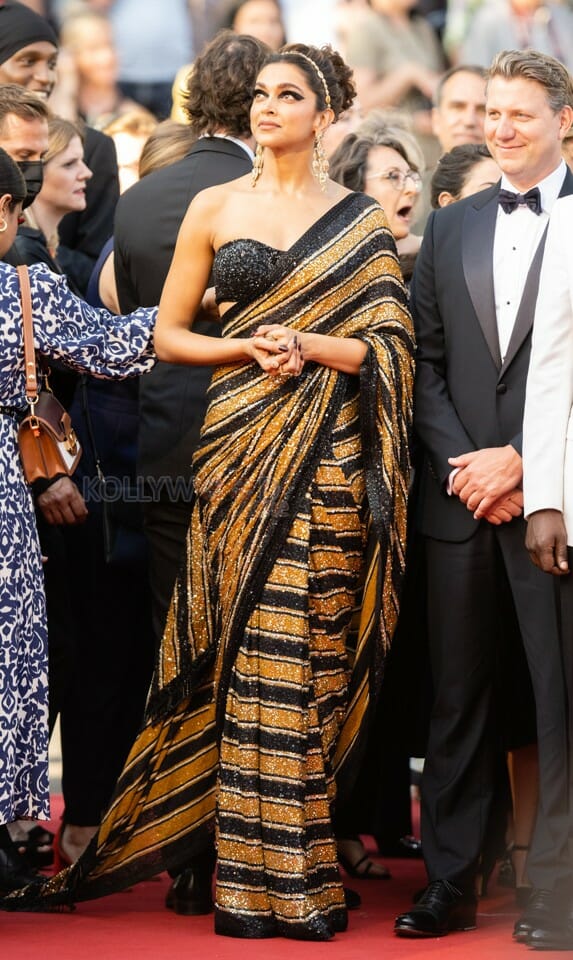 Beautiful Deepika Padukone at Cannes 2022 Photos 06