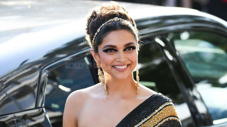 Beautiful Deepika Padukone at Cannes 2022 Photos 18