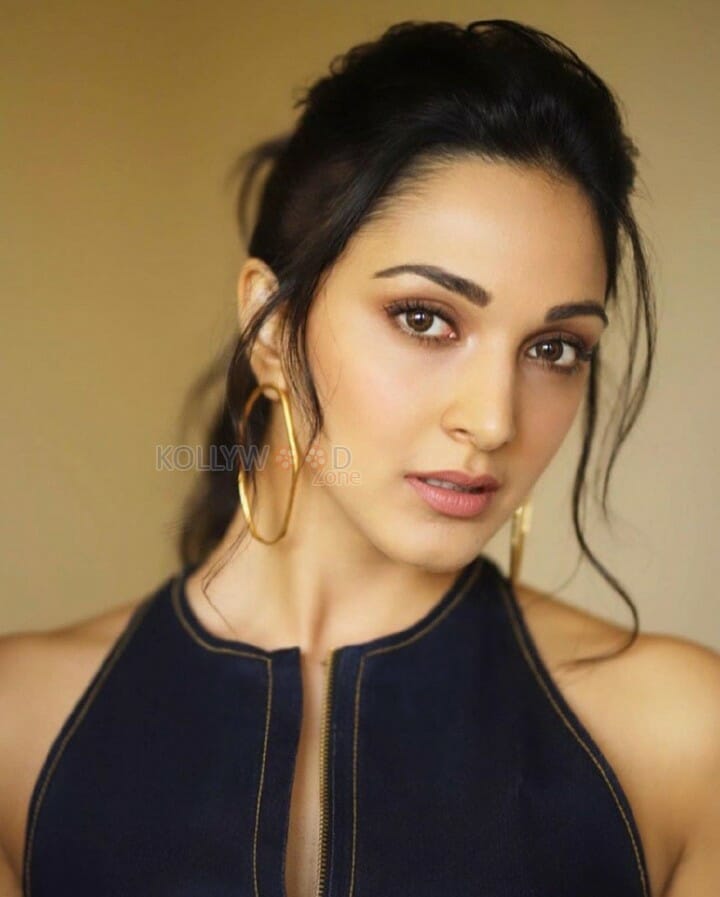 Beautiful Kiara Advani at Good Newwz Movie Promo Pictures