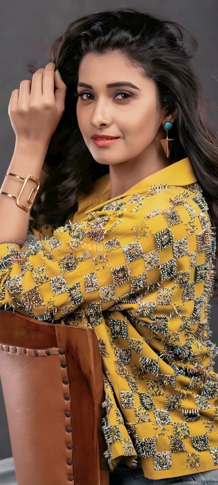 Beautiful Priya Bhavani Shankar in a Mustard Colored Top and Grey Pant Photos 04