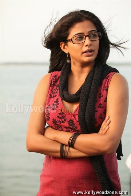 Beautiful Priyamani In Grandmaster Malayalam Movie Stills