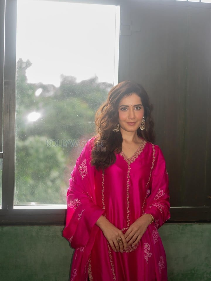 Beautiful Raashi Khanna in a Pink Silk Kamal aur Gulaab Kurta Set with Floral Motifs and Pita Embroidery Photoshoot Pictures 06