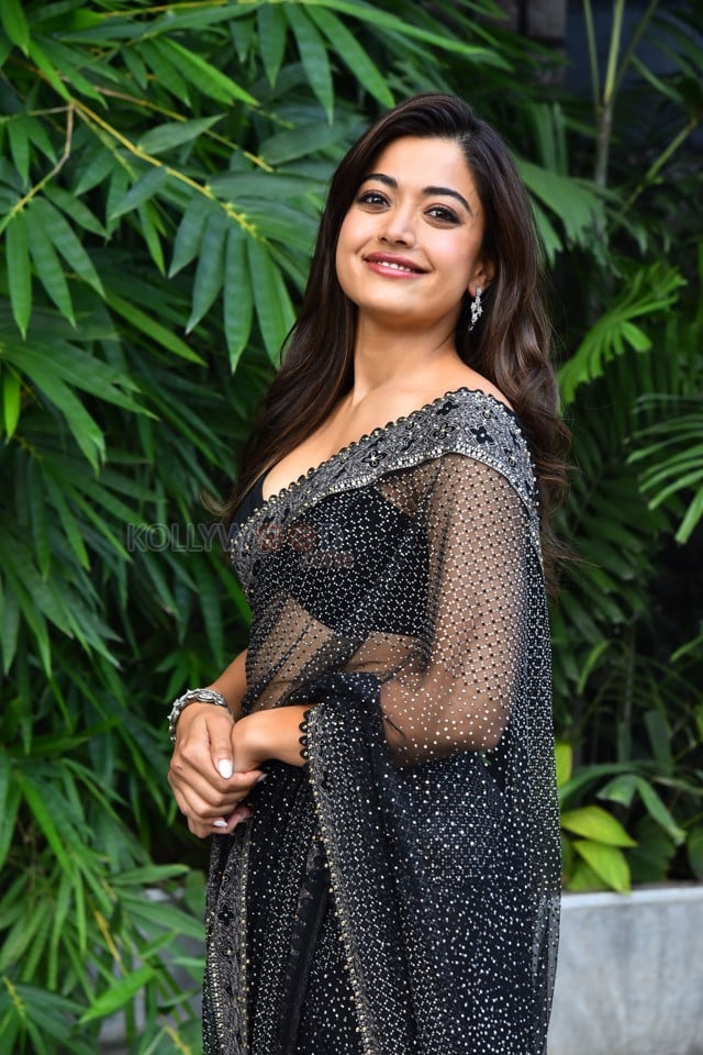 Beautiful Rashmika Mandanna at Thamma Movie Press Meet Pictures 01