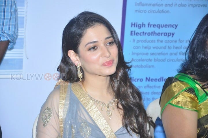 Beautiful White Beauty Tamanna Photos
