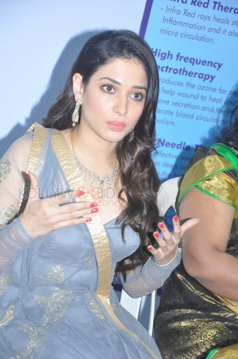 Beautiful White Beauty Tamanna Photos