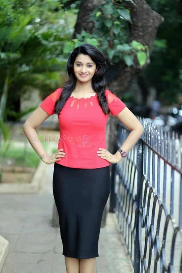 Blood Money Film Heroine Priya Bhavani Shankar Photos 06