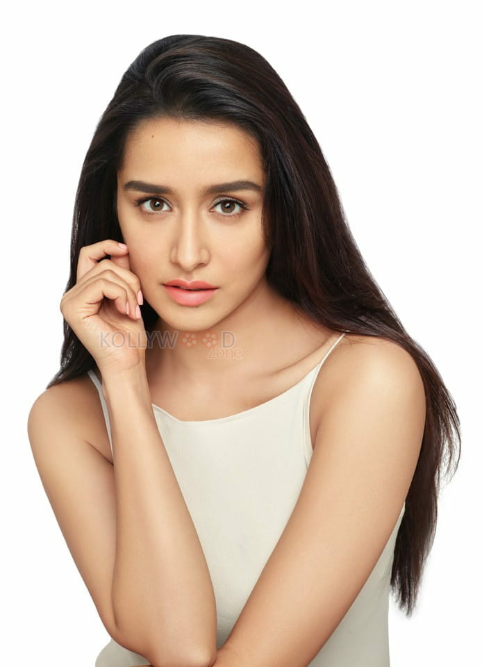 Bolly Actress Shraddha Kapoor