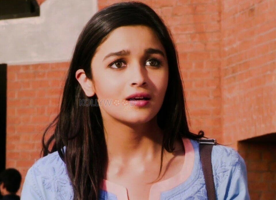 Bollywood Actress Alia Bhatt Pictures