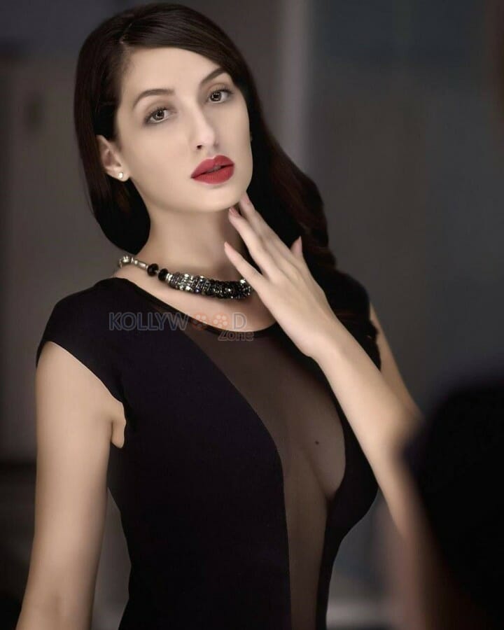 Canadian Model And Actress Nora Fatehi Photos