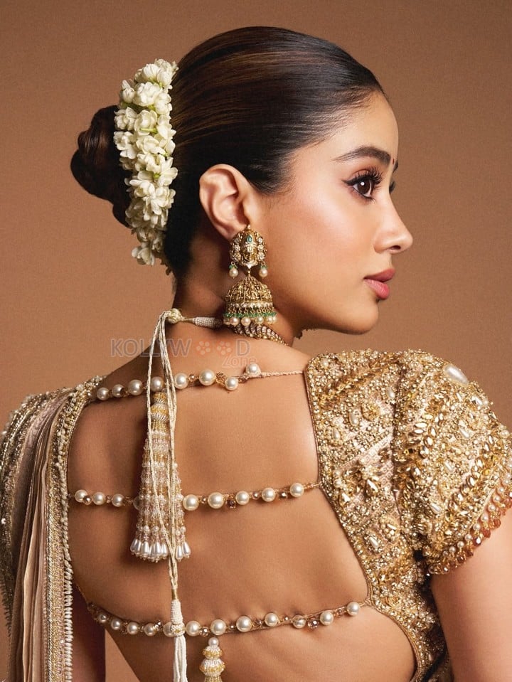 Captivating Janhvi Kapoor in a Golden Half Saree with a Classic Dori Blouse Pictures 04