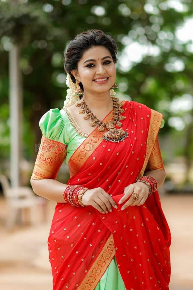 Christopher Movie Actress Sneha Photoshoot Stills 10