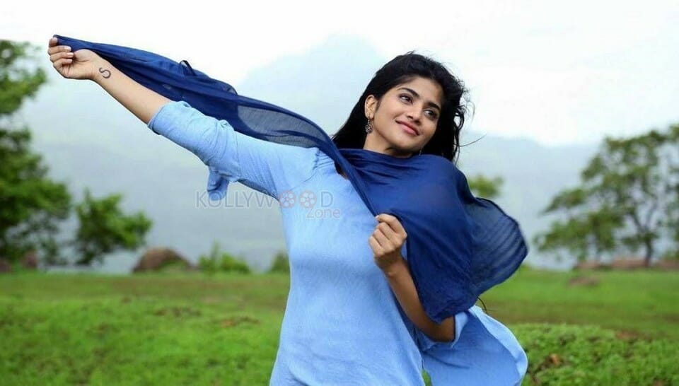 Cute Actress Megha Akash Photos