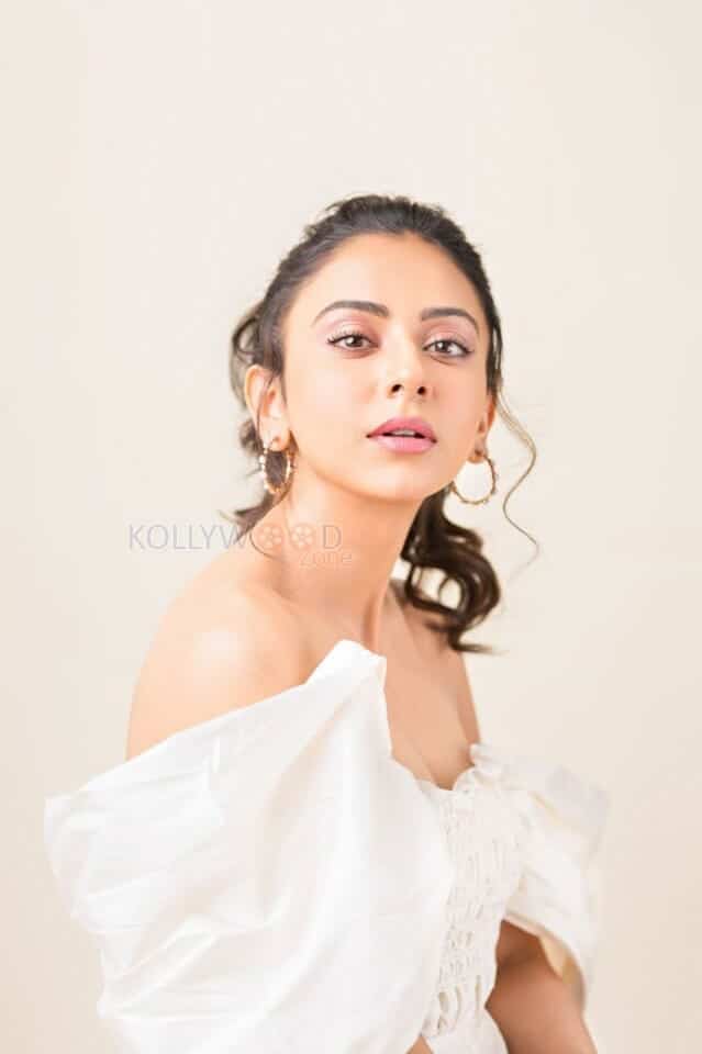 Cute Rakul Preet Singh in a White Dress Pic 01