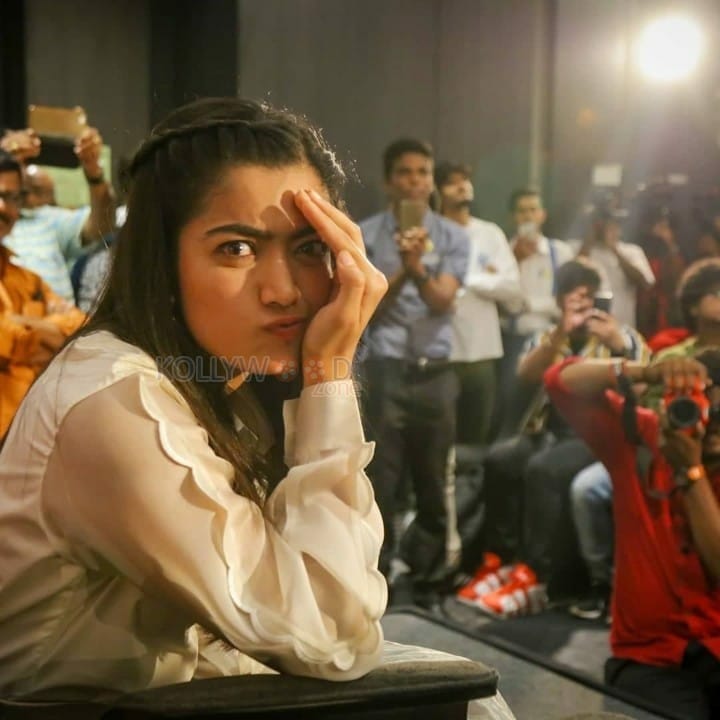 Cute Rashmika Mandanna Press Photos 02