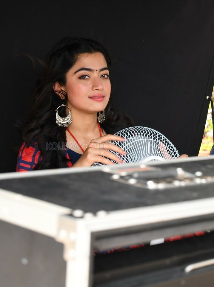 Devadas Movie Heroine Rashmika Mandanna Photos