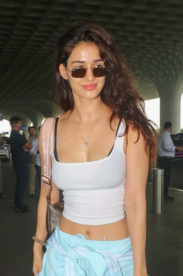 Disha Patani in a Sexy White Top outside the Airport Photo 01