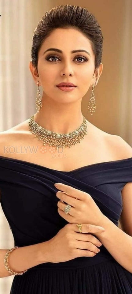 Doctor G Heroine Rakul Preet Singh Pictures