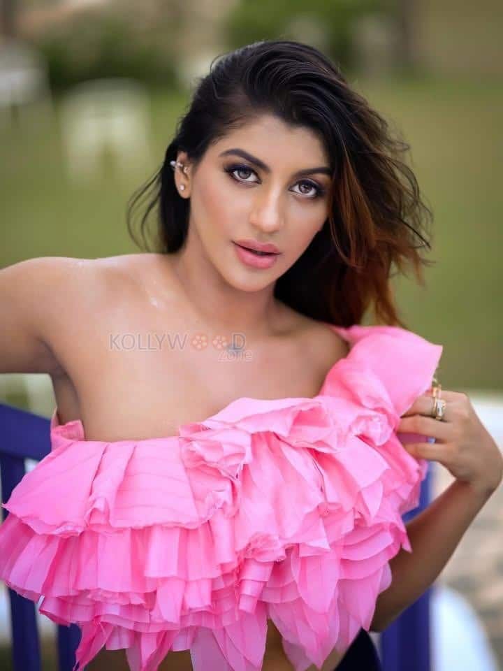 Flashy Glam Yashika Aannand in a Pink Floral Strapless Top and Black Mini Skirt Pictures 01