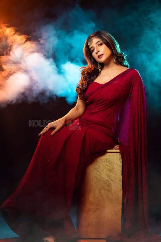 Glamorous Sakshi Agarwal in Red Saree Photoshoot Pictures 04