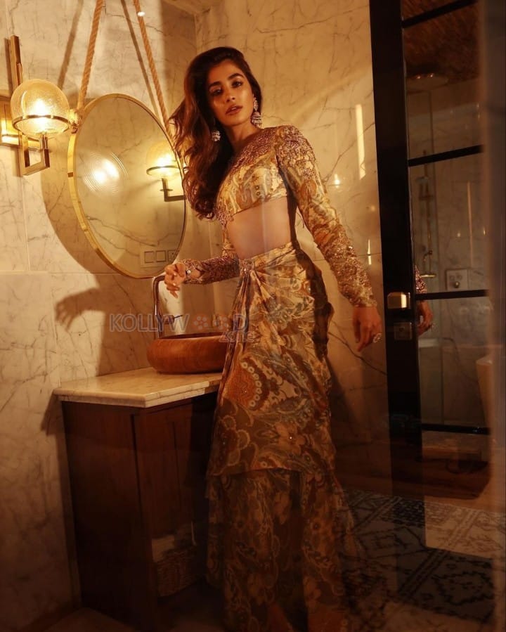 Gorgeous Pooja Hegde in a Sequined Crop Top with a Matching Skirt Photos 02
