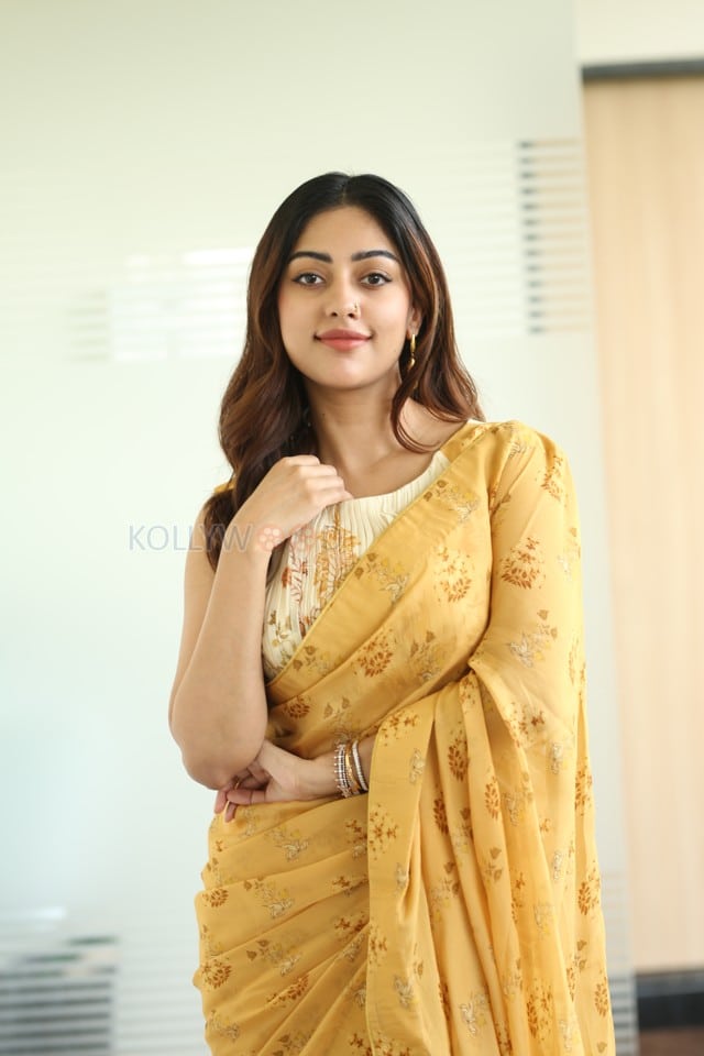 Heroine Anu Emmanuel at The Girlfriend Interview Photos 04