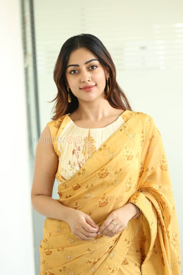 Heroine Anu Emmanuel at The Girlfriend Interview Photos 43