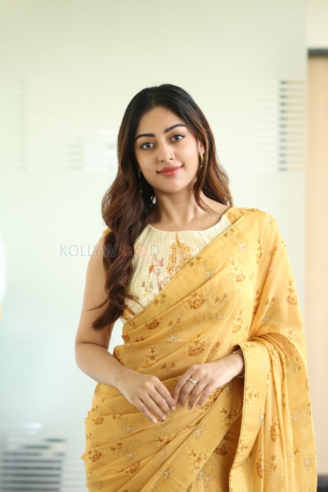 Heroine Anu Emmanuel at The Girlfriend Interview Photos 51