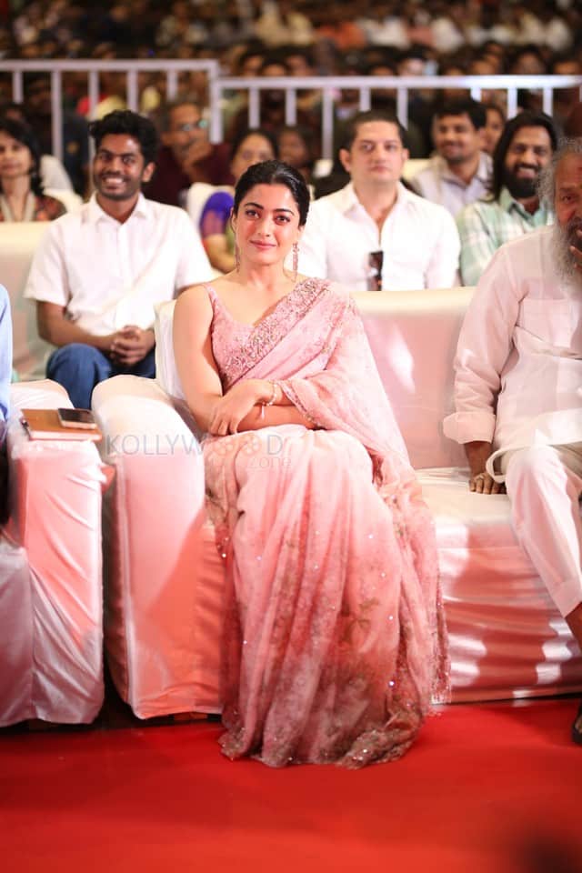 Heroine Rashmika Mandanna at Kuberaa Movie Pre Release Event Photos 14