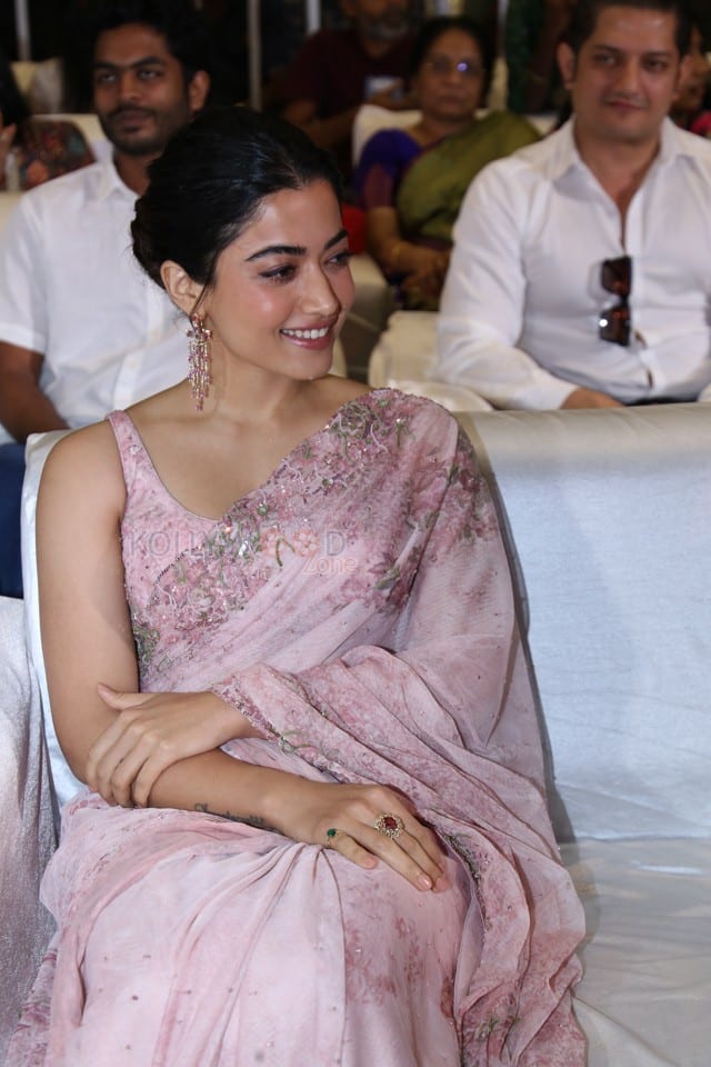 Heroine Rashmika Mandanna at Kuberaa Movie Pre Release Event Photos 32