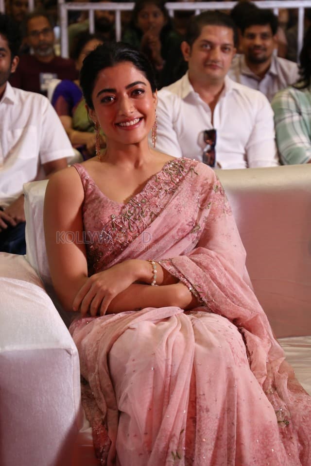 Heroine Rashmika Mandanna at Kuberaa Movie Pre Release Event Photos 36